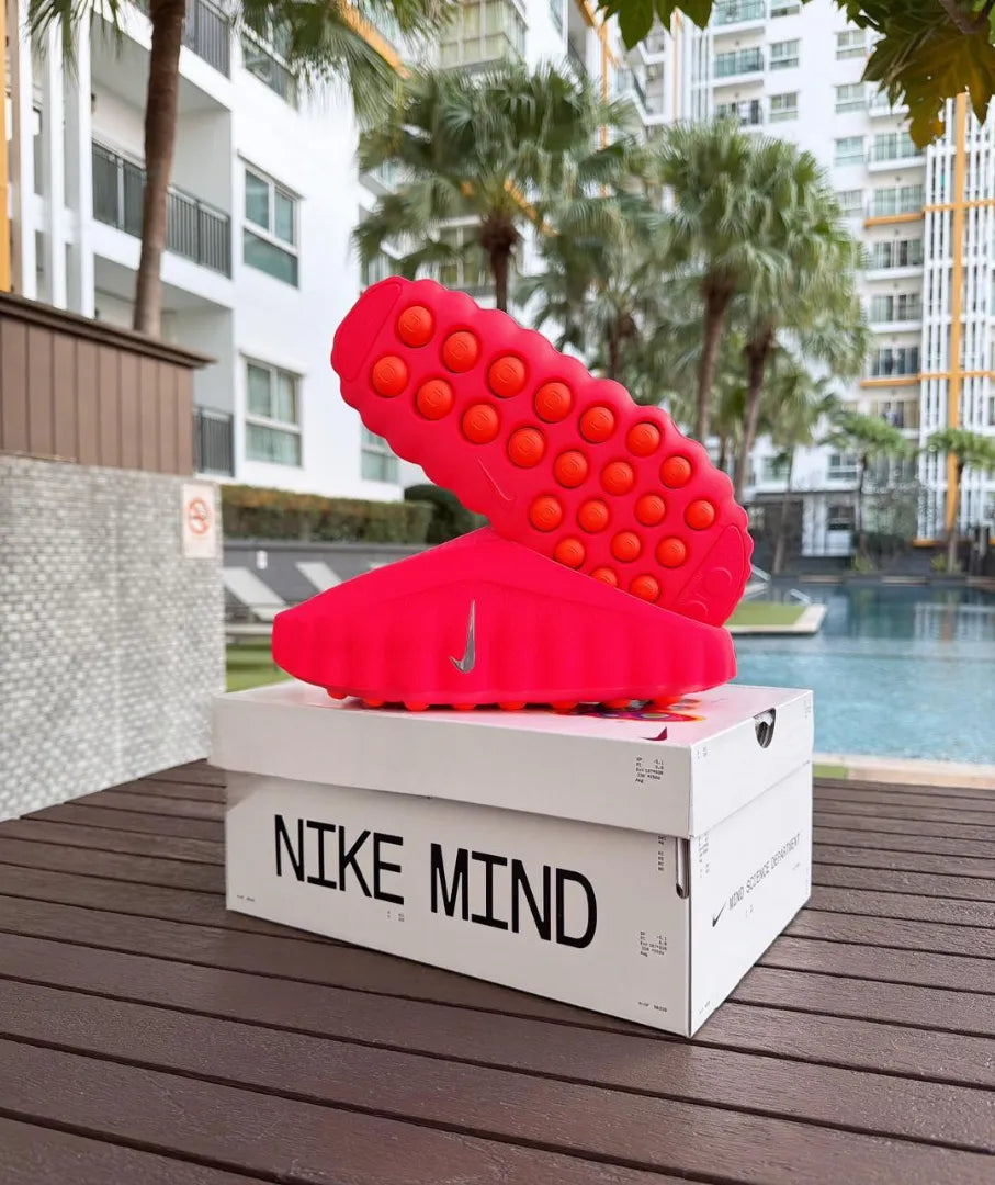 Nike Mind001